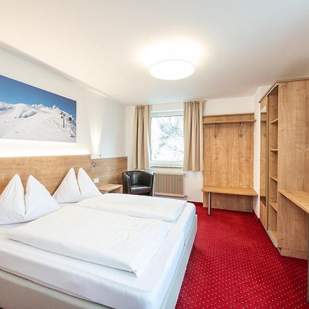 Hotel Appartement Winter オーバータウエルン エクステリア 写真