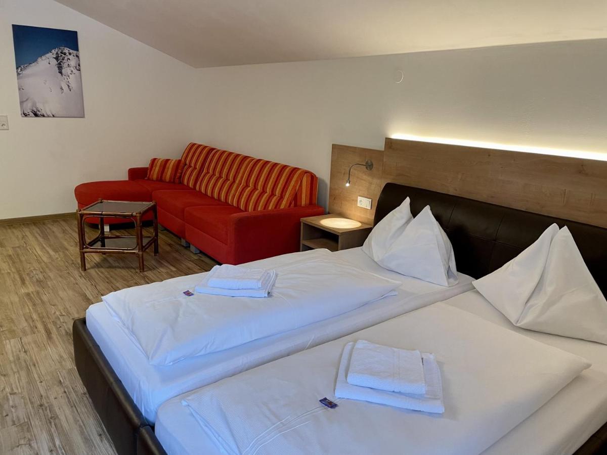 Hotel Appartement Winter オーバータウエルン エクステリア 写真