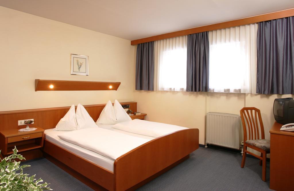 Hotel Appartement Winter オーバータウエルン 部屋 写真
